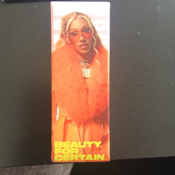 Beauty For Certain #26 Creamy Nude Matte Liquid Lipstick - Picture 6 of 9